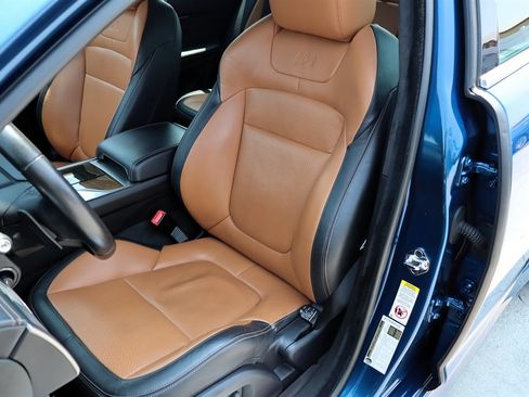 Used 2013 Jaguar XF R RWD image 20