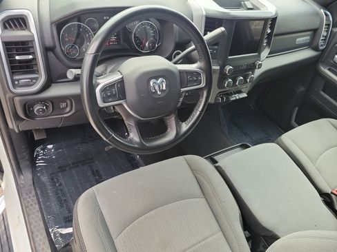 Used 2024 RAM 3500 Big Horn AWD/4WD image 14