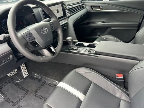 Certified 2025 Toyota Camry SE FWD image 12