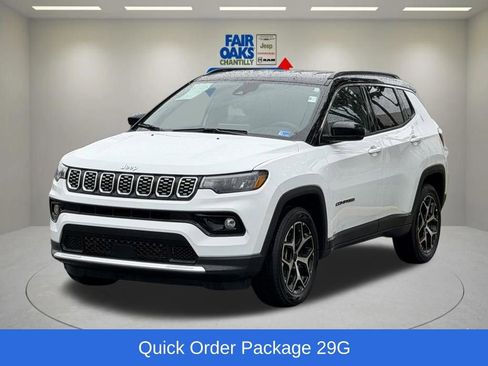 Used 2025 Jeep Compass Limited AWD/4WD image 2