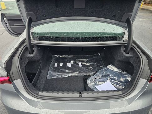 Used 2026 BMW 430i Coupe w/ Convenience Package image 23