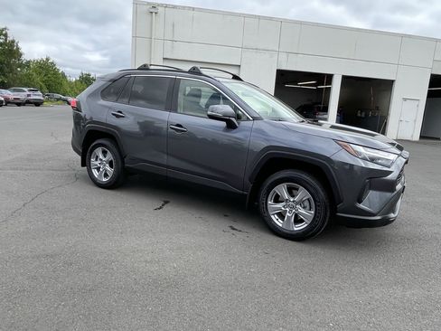 Used 2024 Toyota RAV4 XLE w/ Weather Package AWD/4WD image 7