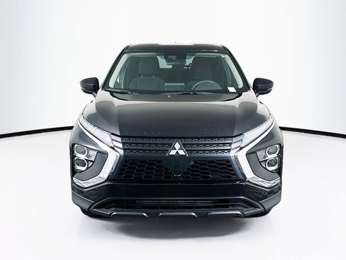 Used 2024 Mitsubishi Eclipse Cross LE image 2