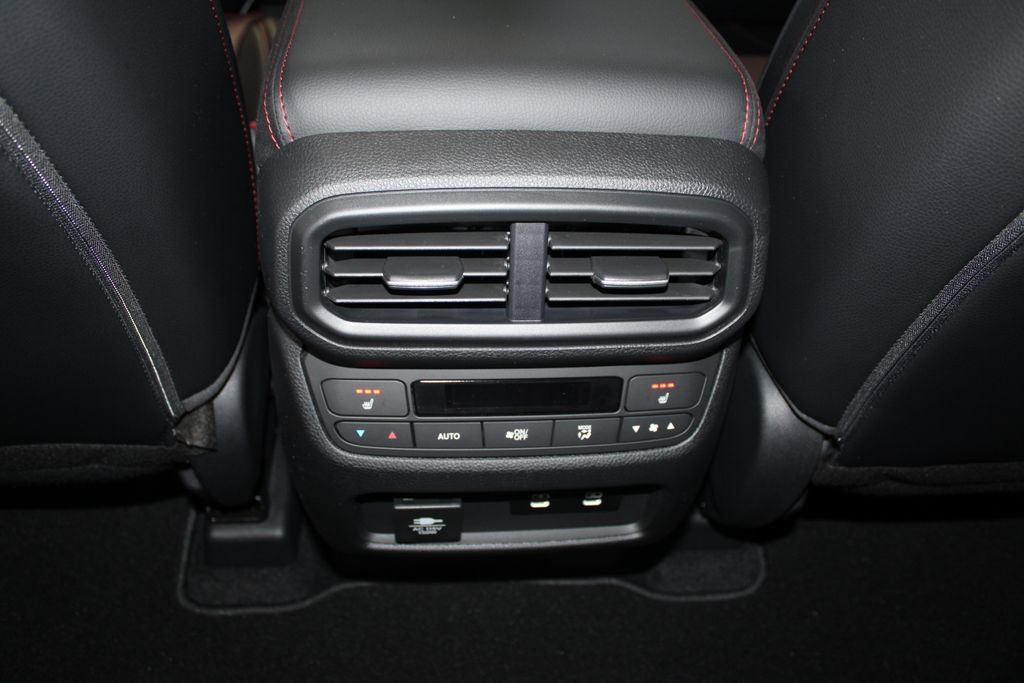 New 2026 Honda Pilot Black Edition image 28