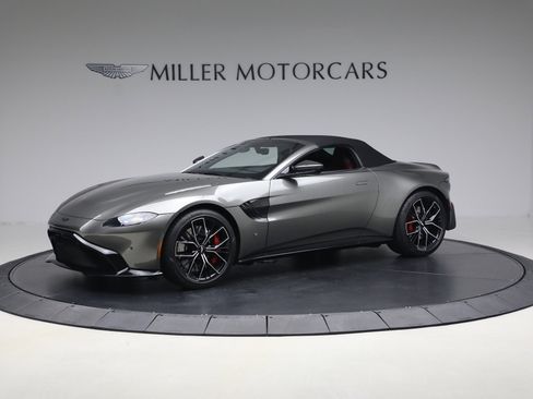 Used 2021 Aston Martin V8 Vantage Roadster image 14