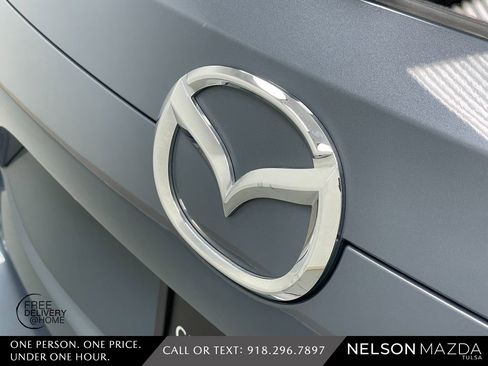 Used 2025 MAZDA CX-5 Carbon Edition image 16