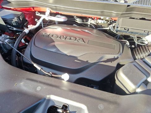 Used 2025 Honda Passport TrailSport image 28