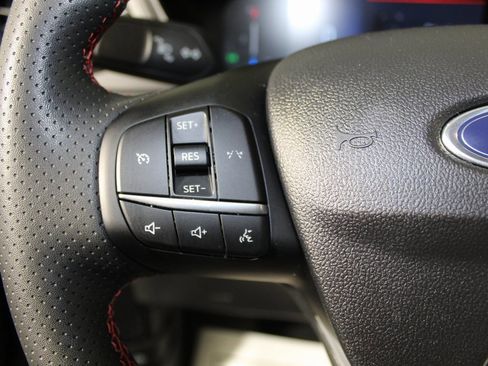 Certified 2024 Ford Escape ST-Line image 16