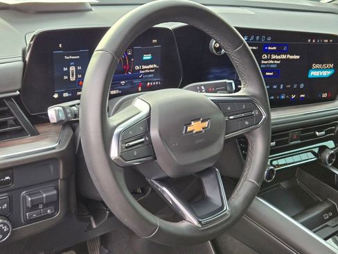 Used 2025 Chevrolet Tahoe LS w/ Max Trailering Package AWD/4WD image 19