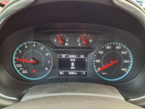 Used 2019 Chevrolet Malibu LT image 8