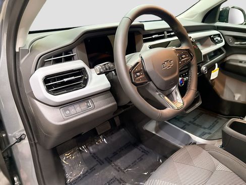 New 2027 Chevrolet Bolt LT FWD image 10