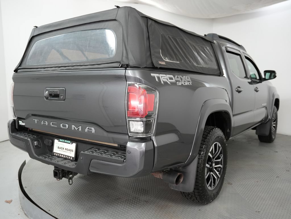 Used 2021 Toyota Tacoma TRD Sport w/ Technology Package AWD/4WD image 9
