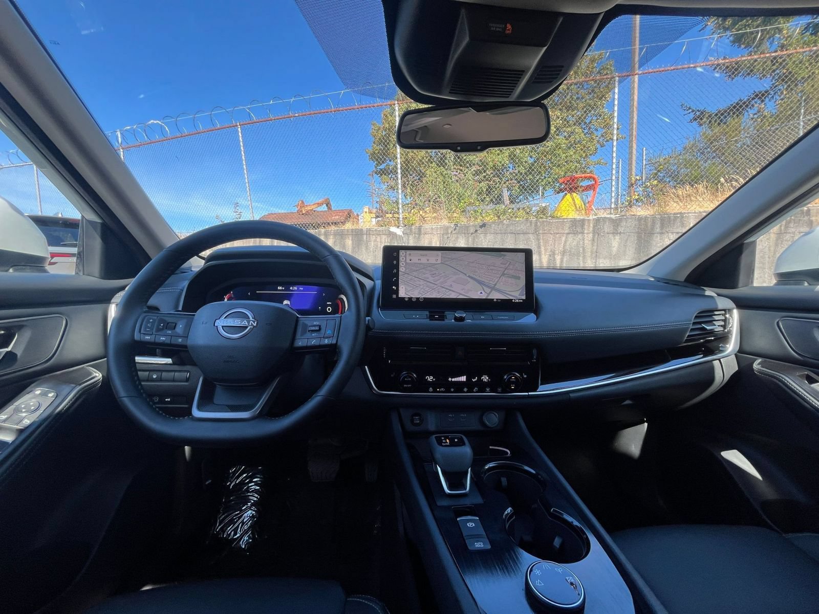 Used 2026 Nissan Rogue SL AWD/4WD image 35