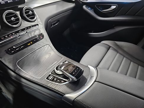Used 2018 Mercedes-Benz GLC 43 AMG 4MATIC image 26