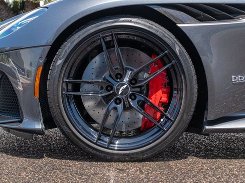 Used 2020 Aston Martin DBS Superleggera Volante RWD image 6