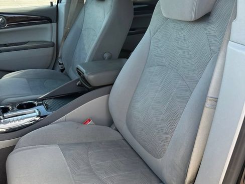 Used 2017 Buick Enclave Convenience w/ Trailering Package FWD image 18