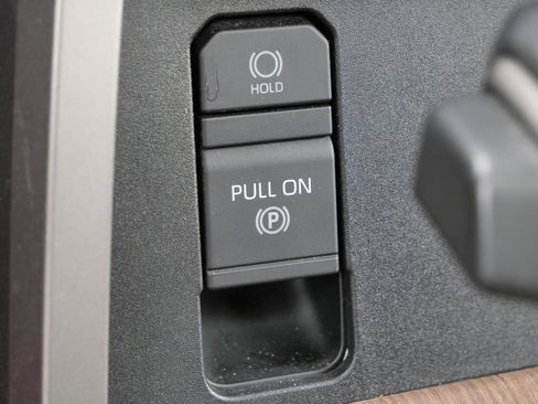 Used 2022 Toyota Tundra Limited image 46