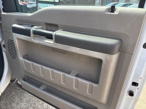 Used 2010 Ford F250 XL image 14