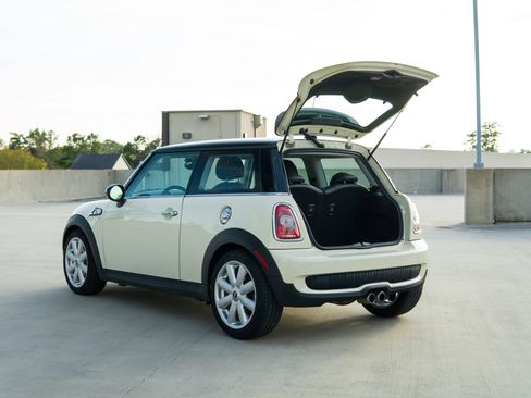 Used 2010 MINI Cooper S w/ Sport Pkg image 33