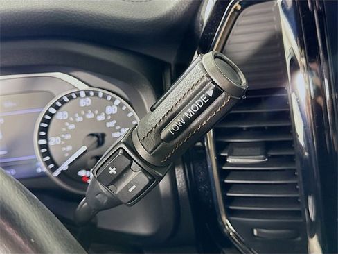 Used 2023 Nissan Titan Platinum Reserve w/ Moonroof Package image 17