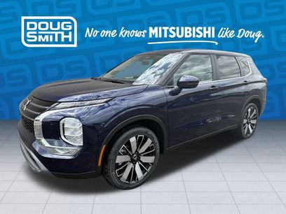 New 2025 Mitsubishi Outlander SE