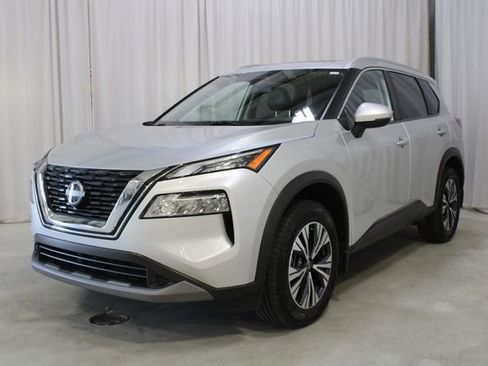 Used 2022 Nissan Rogue SV w/ SV Premium Package AWD/4WD image 35
