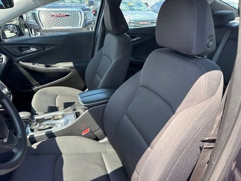 Used 2023 Chevrolet Malibu LT w/ Driver Confidence Package FWD image 13
