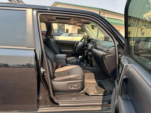 Used 2019 Toyota 4Runner TRD Pro AWD/4WD image 28