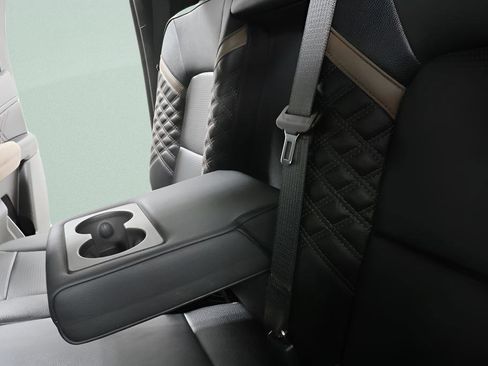 Used 2023 GMC Canyon Denali AWD/4WD image 28