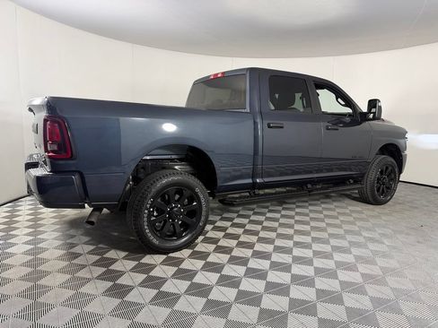 Certified 2025 RAM 2500 Big Horn AWD/4WD image 7