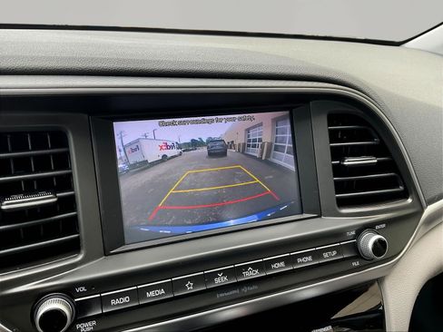 Used 2019 Hyundai Elantra SEL FWD image 13