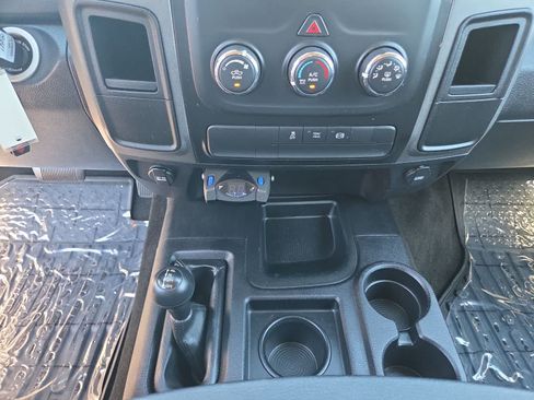 Used 2018 RAM 2500 Tradesman w/ Chrome Appearance Group AWD/4WD image 25