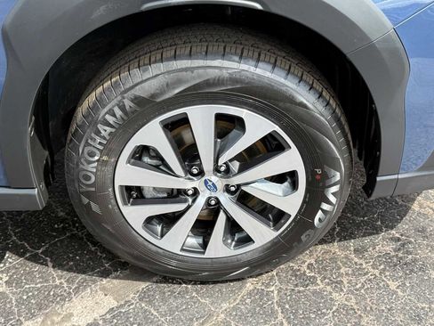 Certified 2025 Subaru Outback Premium w/ Popular Package #1A AWD/4WD image 8