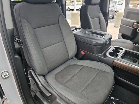 Used 2022 Chevrolet Silverado 1500 RST w/ LPO, Blackout Package image 10