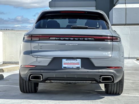 New 2026 Porsche Cayenne AWD/4WD image 7