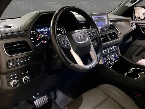Used 2021 GMC Yukon XL SLT w/ SLT Premium Package AWD/4WD image 18