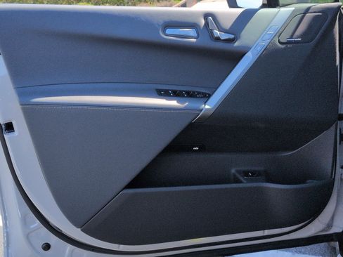 Used 2026 BMW iX xDrive45 w/ M Sport Package image 14