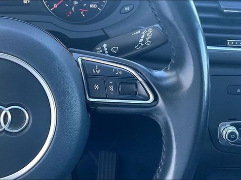 Used 2018 Audi Q3 2.0T Premium FWD image 19