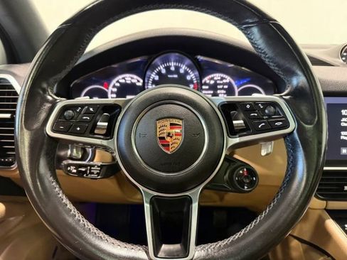 Used 2019 Porsche Cayenne image 15
