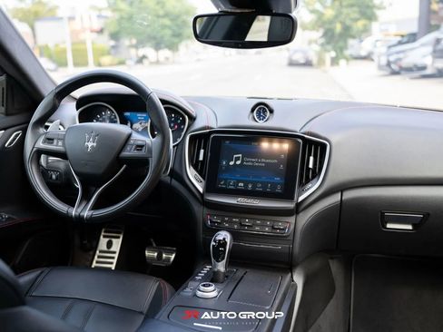 Used 2017 Maserati Ghibli S Q4 image 14