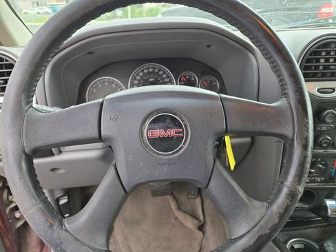 Used 2005 GMC Envoy XL SLE RWD image 18