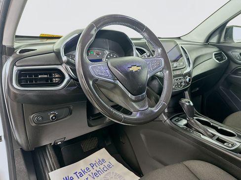 Used 2019 Chevrolet Equinox LT AWD/4WD image 9