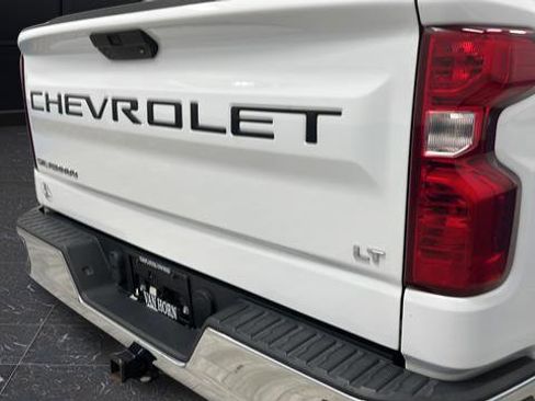 Used 2022 Chevrolet Silverado 1500 LT image 35