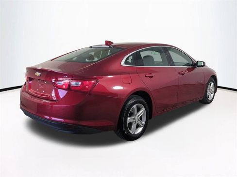 Used 2024 Chevrolet Malibu LT image 5