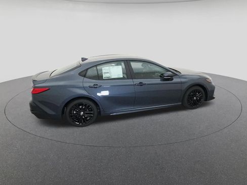 New 2026 Toyota Camry SE image 10
