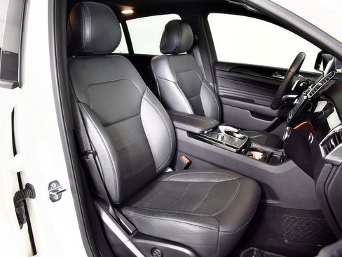 Used 2019 Mercedes-Benz GLE 43 AMG 4MATIC Coupe image 42