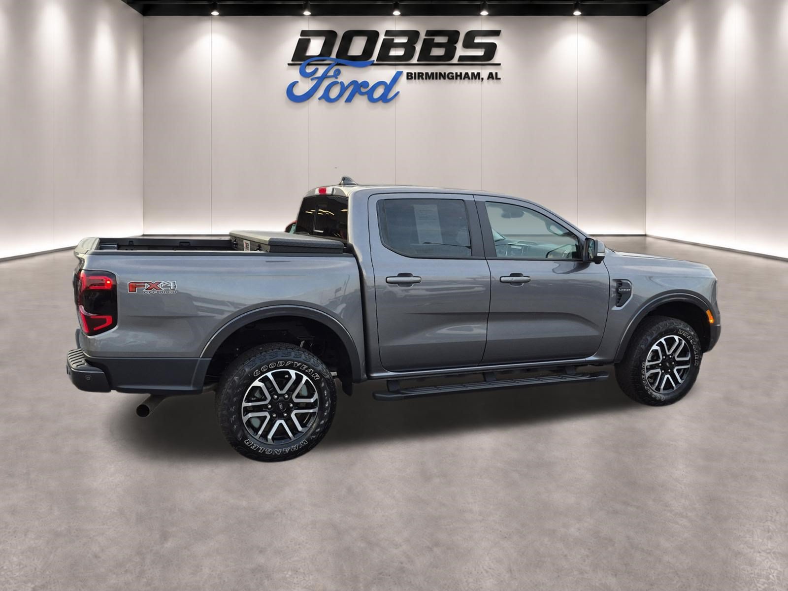 Used 2024 Ford Ranger Lariat w/ FX4 Off-Road Package AWD/4WD image 4