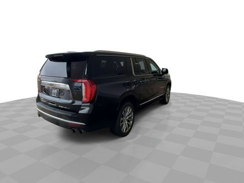 Certified 2022 GMC Yukon XL Denali image 8