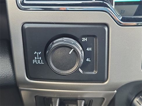 Used 2022 Ford F250 Lariat image 28