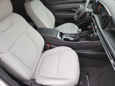 New 2026 Hyundai Santa Cruz SEL FWD image 10